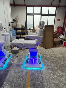 เตียงเสริมความงามแบบแยกขา ปรับระดับได้ 4 มอเตอร์ หมุนได้ ควบคุมด้วยเท้า พร้อมรีโมท สำหรับใช้ในร้านเสริมสวย - Product Image 3