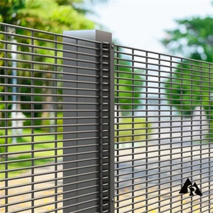 Mayorista personalizado Malla de alambre soldada Patio trasero 3D Panel de valla de jardín al aire libre Anti Climb 358 Valla y puertas para casas - Product Image 5