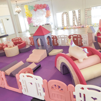 Mainan main lembut tempat bermain anak, perlengkapan tempat bermain seluler kelas komersial untuk pesta ulang tahun anak