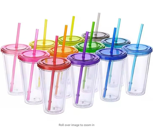 Cangkir <span class=keywords><strong>Tumbler</strong></span> dinding ganda terisolasi warna kustom dengan tutup dan sedotan