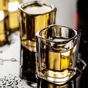 Gelas Shot Tequila Alas Berat Persegi 2.3 oz Gelas Shot Bening untuk Espresso Vodka Whiskey Tequila Minuman Keras & Alkohol - Product Image 2