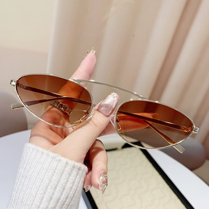 Retro-Style Metal Frame Cat Eye <b>Sunglasses</b> UV400 Protection Unisex Outings Cycling Driving Stage Parties - Product Image 3