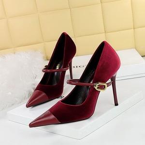 Pumps en velours bordeaux en gros d'usine - Bout pointu, bride, talon aiguille, chaussures de soirée pour femmes - Product Image 1