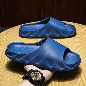 Mejor Venta de diseño LOGO clásico confort chanclas <span class=keywords><strong>hombre</strong></span> mullido casa dormitorio hogar interior baño toboganes zapatillas - Product Image 4