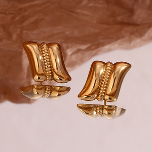 Joyería chapada en oro de 18K, pendiente de tuerca geométrico, pendientes de <span class=keywords><strong>Bottega</strong></span>, pendientes texturizados para niñas, joyería impermeable de acero inoxidable - Product Image 2