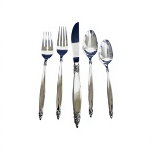 Argenterie Couteau à dîner Cuillère Fourchette Ensemble Cuillère et Fourchette en acier inoxydable Vaisselle de table en acier inoxydable - Product Image 1