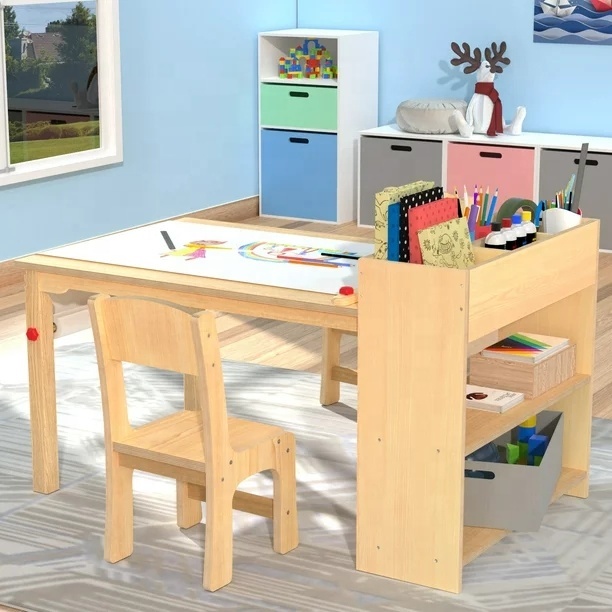 モダンな子供用お絵かき学習家具 木製キッズアートテーブルと2脚の椅子 