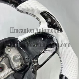 Nouveau produit phare : Volant en cuir perforé en fibre de carbone forgée pour Dodge Challenger - Product Image 4