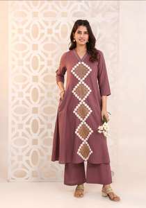 Superbes ensembles de pantalons Kurta à broderie lourde, costume Sharara Pallazo, manches évasées traditionnelles, longueur genou, fusion ethnique indienne - Product Image 5