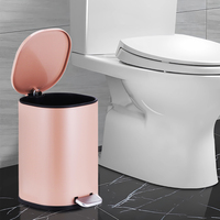 Poubelle de salle de bain de 5 litres avec pédale, couvercle à fermeture douce, couleur rose et ensemble de porte-brosse de toilette