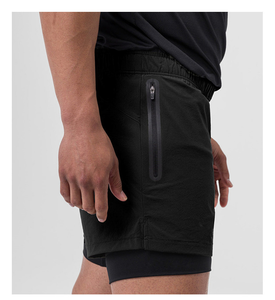 メンズランニングショーツ速乾性フィットネスブラック二重層ショーツ男性新しいスポーツワークアウトトレーニングボディービルショートパンツ - Product Image 1