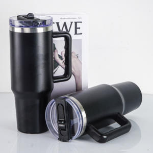 Hot 40 oz Copa de acero inoxidable en estilo <span class=keywords><strong>Messi</strong></span> 100% Vaso aislado a prueba de fugas con mango Pajita y tapa abatible Botella de vacío - Product Image 2