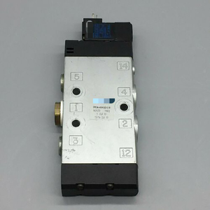 Katup Solenoid Udara CPE24-M1H-5LS-wbr3/8 163170 Baru - Product Image 1