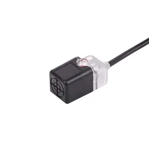 BXUAN proximity sensor switch inductive three wire output PNP NC detection distance 5mm inductive position sensor