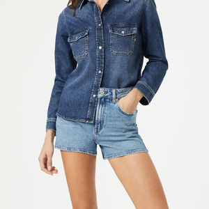 Shorts en jean délavé léger, doux, respirant et écologique, avec détails boutonnés, pour une forme améliorée et une stabilité fiable, style décontracté. - Product Image 3