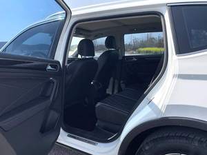 Volkswagen SUV Usado, Producción 2023, Tiguan 1.5T-300TSI, Gasolina Pura - Product Image 6