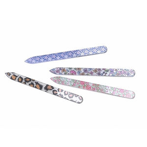 WellGLNF-003 cam tırnak törpüsü yaratıcı moda cam tırnak törpüsü parlatma çivi manikür araçları özelleştirilebilir Logo kristal tırnak törpüsü kiti - Product Image 3