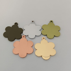 מדליות מתכת מוזהבות בהתאמה אישית למתנות - Product Image 4