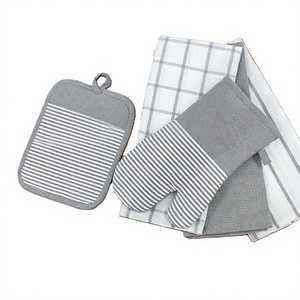 Gant de cuisine en silicone moderne résistant à la chaleur, conçu pour une manipulation sûre des casseroles chaudes - Product Image 4