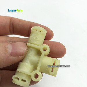 Piezas de Máquina de Espresso, Caldera de Vapor, Adaptador de T de Entrada de Agua de 3 Vías para Máquina de Café WPM <span class=keywords><strong>Welhome</strong></span> KD310/320/330/410 - Product Image 2