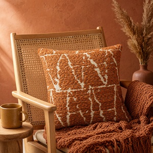 Funda de Cojín Decorativa Moderna Tejida con Patrón Geométrico Cuadrado Naranja y Blanco - Product Image 6