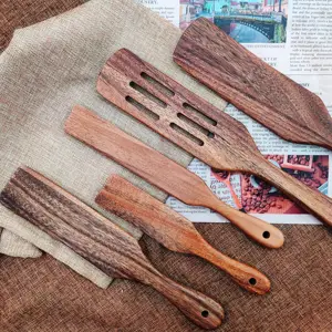 उच्च गुणवत्ता वाले रसोई उपकरण काले अखरोट लकड़ी की रसोई खाना पकाने की लकड़ी 14 टुकड़ा