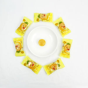 Vente en gros de bonbons durs jaunes de 2.5kg emballés dans des scotches broméliacées pour la décoration domestique dans un sac - Product Image 4