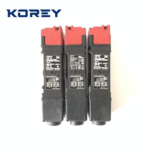 โมดูลสวิตช์ล็อคประตูนิรภัย D4SL-N2NFG-D D4SL-NK3 มีสินค้าในสต็อก - Product Image 1