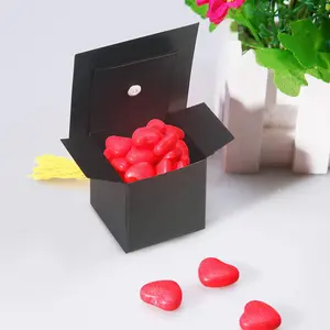 Wholesale 3 Colors Dessert Box Graduation Gift Box Mortarboard Hat Fringe Chocolate Candy Cookie Paper Bachelor Hat Box