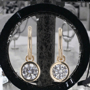 Pendientes de Aro con Diamantes Cultivados en Laboratorio, Oro Amarillo de 18K, Corte Brillante Redondo, Engaste en Bisel, Certificado IGI, Regalo de Joyería - Product Image 2