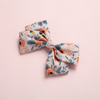 Barrette à cheveux style européen et américain avec nœud floral : Accessoires pour filles pour festivals/séances photo, combinaison de 3 couleurs, environ 5 cm de taille