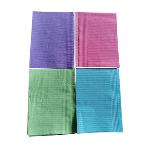 Bavaglini Dentali Monouso Impermeabili Sterili Colorati a 3 Strati, Tovaglioli per Pazienti, Bavaglini per Tatuaggi, Grembiuli Medici per Cliniche CE ISO 500 Pezzi - Product Image 3