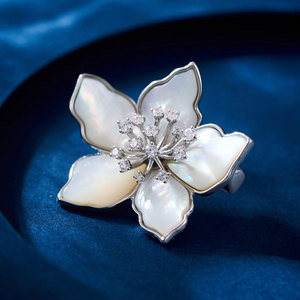 Flower Brooch Women's Zinc Alloy Natural Seashell With Zircon Inlay Party Corsage - Product Image 4
