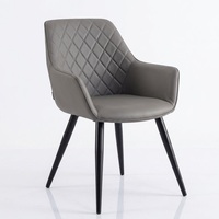 Chaises de salle à manger en cuir de luxe avec accoudoirs intégrés, structure métallique, siège élégant pour boutique de mode, hall d'hôtel, studio d'art