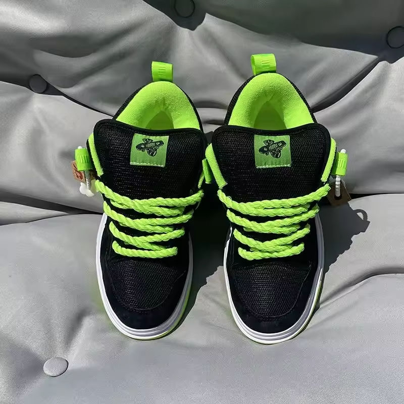 สีเขียว