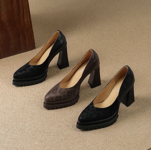 <span class=keywords><strong>Scarpe</strong></span> firmate all'ingrosso <span class=keywords><strong>scarpe</strong></span> con tacchi alti di alta qualità spedizione gratuita <span class=keywords><strong>scarpe</strong></span> di <span class=keywords><strong>marca</strong></span> per le donne donna Designer sandali 2025 - Product Image 3