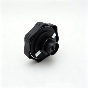 Bouchon de réservoir de carburant R5511-51120 avec clé, compatible avec SVL65-2 SVL65-2C SVL75-2C SVL90-2 - Product Image 2
