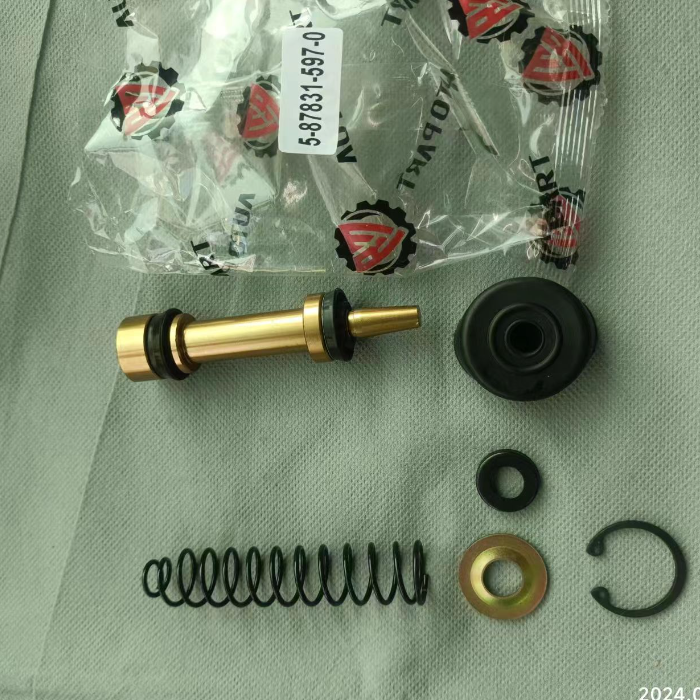 Factory Price Car Accessories Clutch Master Cylinders Repair Kits for ISUZU 5-87831-597-0