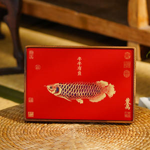 Art de bureau intemporel minimaliste en bois massif avec panneau en laiton Arowana, souvenir haut de gamme et cadeau direct d'usine - Product Image 3