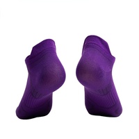 Chaussettes de sport basses respirantes personnalisées avec logo pour la gym et la course à pied, vente en gros d'usine OEM ODM