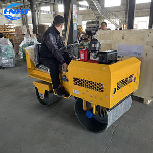 Machines de construction Compacteur diesel ou à essence Rouleau de route Rouleau d'asphalte autoporté avec pneus en caoutchouc - Product Image 1