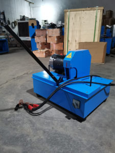Máquina Cortadora <span class=keywords><strong>de</strong></span> Mangueras Hidráulicas Móvil <span class=keywords><strong>de</strong></span> Alta Eficiencia, <span class=keywords><strong>de</strong></span> 6 mm a 51 mm, 4 Cables, 12 V/24 V, con Motor y Bomba, para Taller <span class=keywords><strong>de</strong></span> Reparación <span class=keywords><strong>de</strong></span> Mangueras - Product Image 3