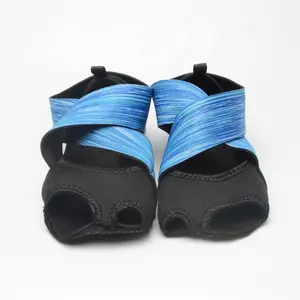 aqua giày chân Suppliers-Chống Trượt Giày Yoga Pilates Yoga Socks Phụ Nữ Non-slip Grips Dây Đeo Cực Giày Khiêu Vũ Đi Bộ Đường Dài Vớ Thoáng Khí Silicon Vớ