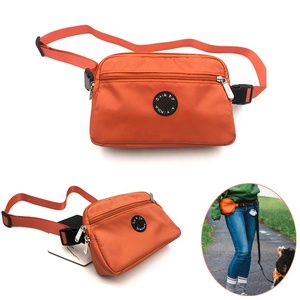 Bolsa impermeable cruzada con logotipo personalizado y correa para comida, bolsa de viaje para mascotas, riñonera para caminar con bolsa de jarra de agua - Product Image 1