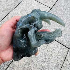 Venta al por mayor de animales de cristal curativos, cráneos de cabeza de tigre dientes de sable tallados para la decoración del hogar - Product Image 6