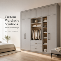 Armoire modulaire gris clair GoldenHome |   Portes à cadre étroit |   Poignées noires |   Étagères ouvertes à LED |   Meubles suspendus et tiroirs