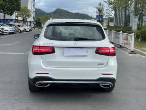 El <span class=keywords><strong>Mercedes</strong></span>-Benz Clase <span class=keywords><strong>GLC</strong></span> <span class=keywords><strong>GLC</strong></span> 260 <span class=keywords><strong>4MATIC</strong></span> Dynamic Gasolina 2018 Está Disponible a un <span class=keywords><strong>Precio</strong></span> Bajo de 5 Euros - Product Image 5