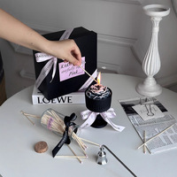 Ensemble cadeau de bougie parfumée à la soja en céramique avec boîte en rotin Camellia Peony, adapté pour la Saint-Valentin, cadeau d'anniversaire, décoration de la maison