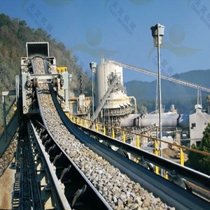 Yüksek verim % malzeme taşıma ekipmanları düzeltme isıya dayanıklı özel karbon çelik tekerlek makaralı bant konveyör - Product Image 3