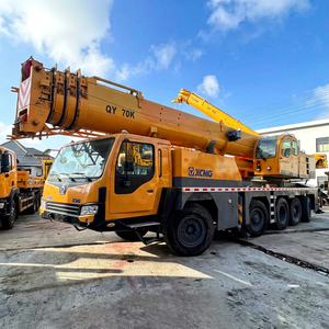 Grúa Móvil Hidráulica Usada XCMG QY90KA de 90 Toneladas, Maquinaria de Construcción, Grúa de Pluma Telescópica - Product Image 1